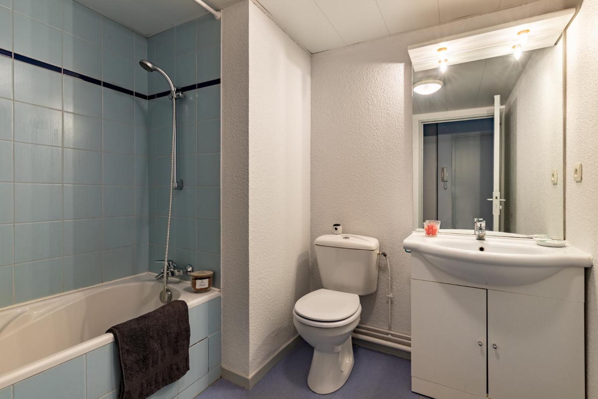 Apartment T2 A *