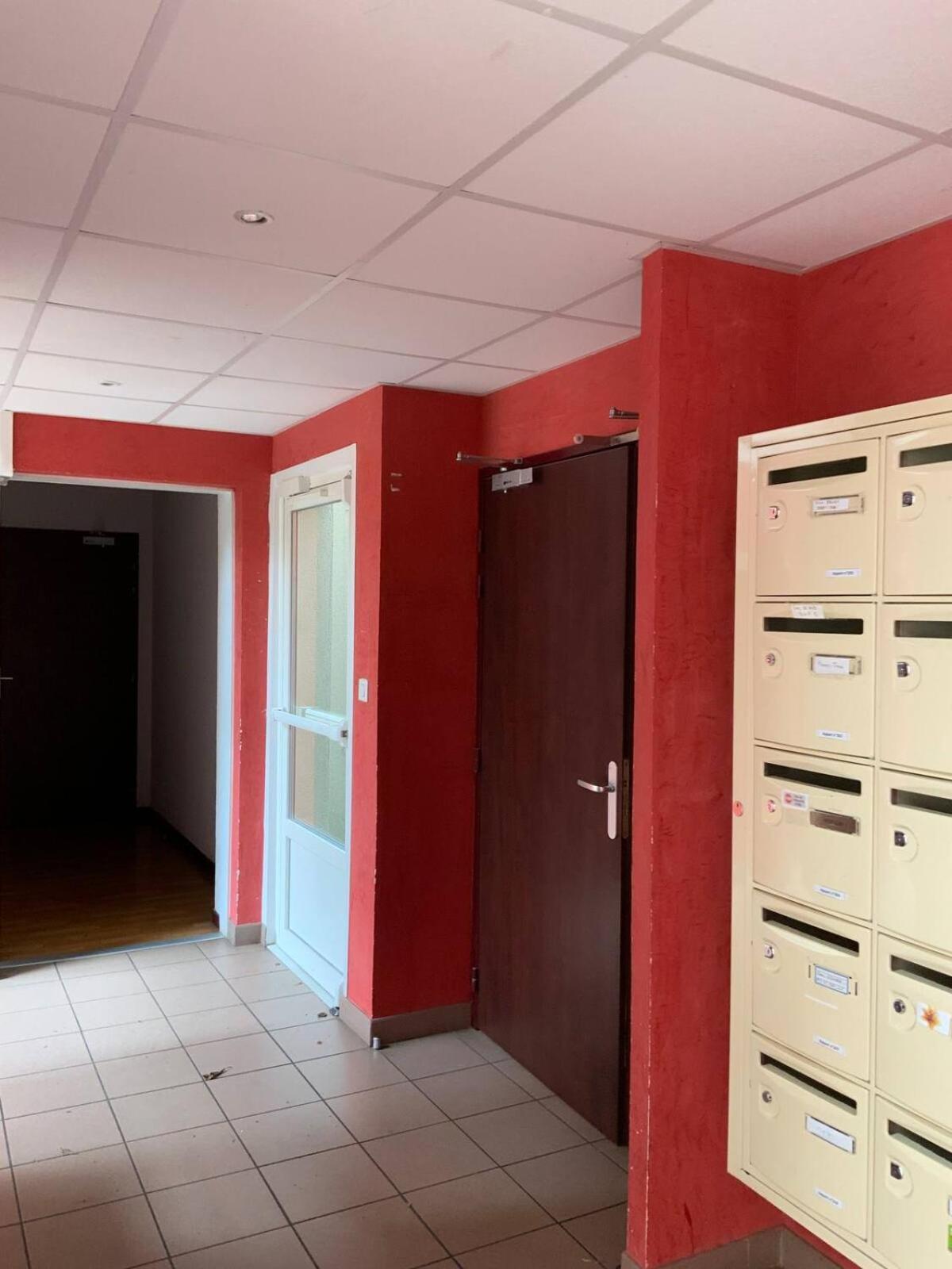 T2 A Apartment